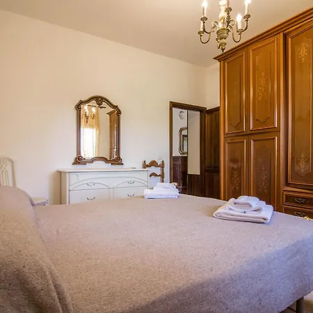 Lovely With Garden Near The Hospital! Apartamento Olbia